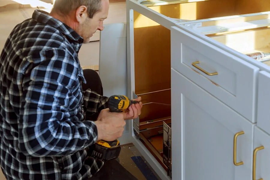 kitchen cabinet redooring